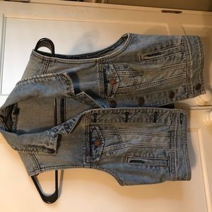 Jean Jacket (sleeveless)